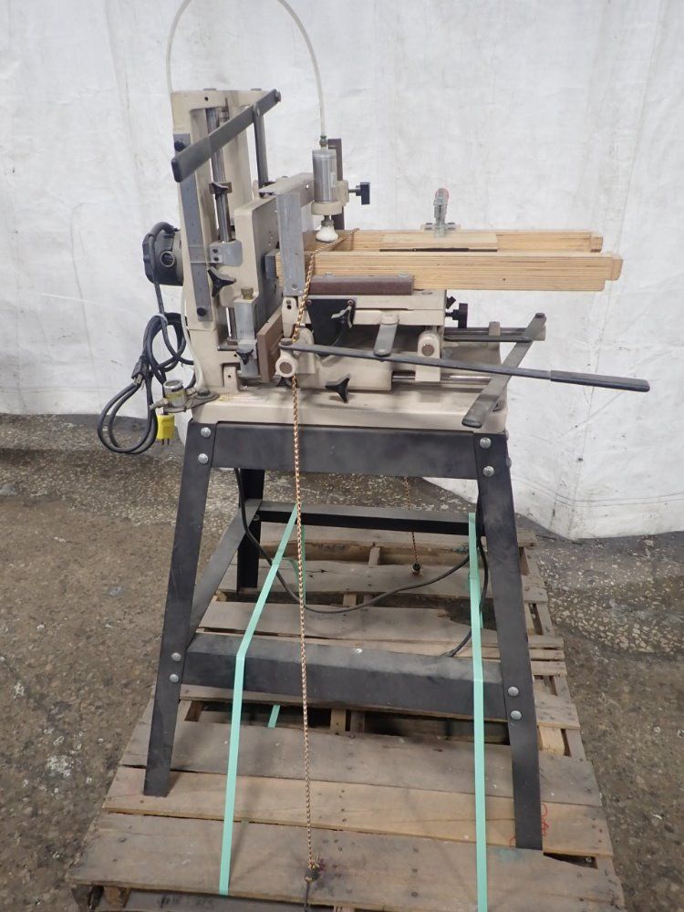 Jds Company Horizontal Router