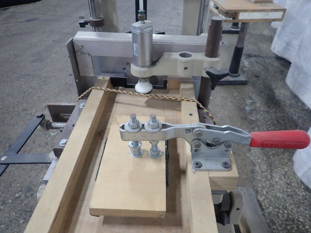 Jds Company Horizontal Router