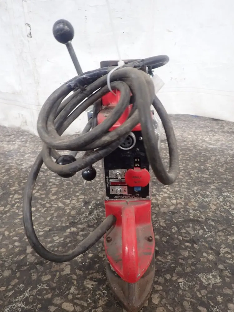 Milwaukee Magnetic Drill