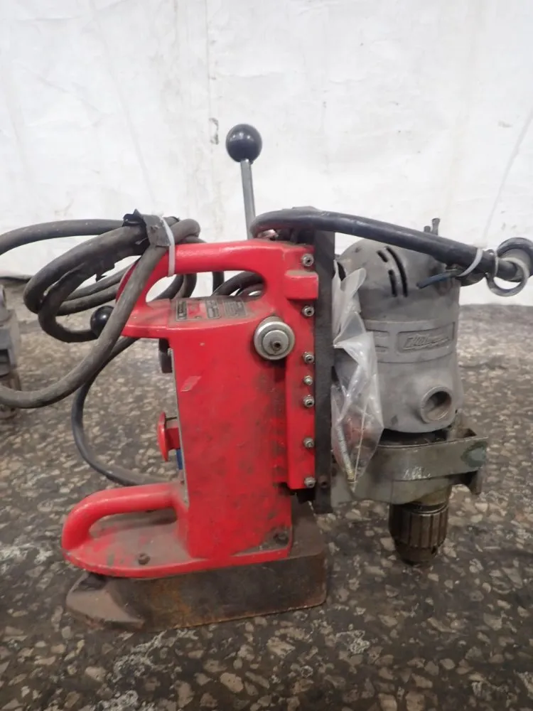 Milwaukee Magnetic Drill