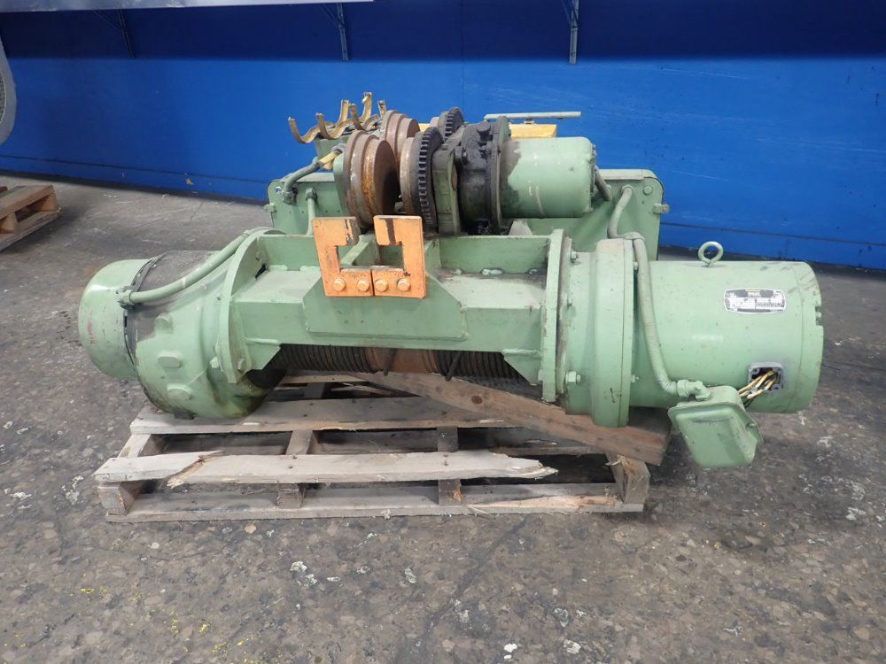Harnishfeger / P & H Electric Cable Hoist W/ Power Trolley