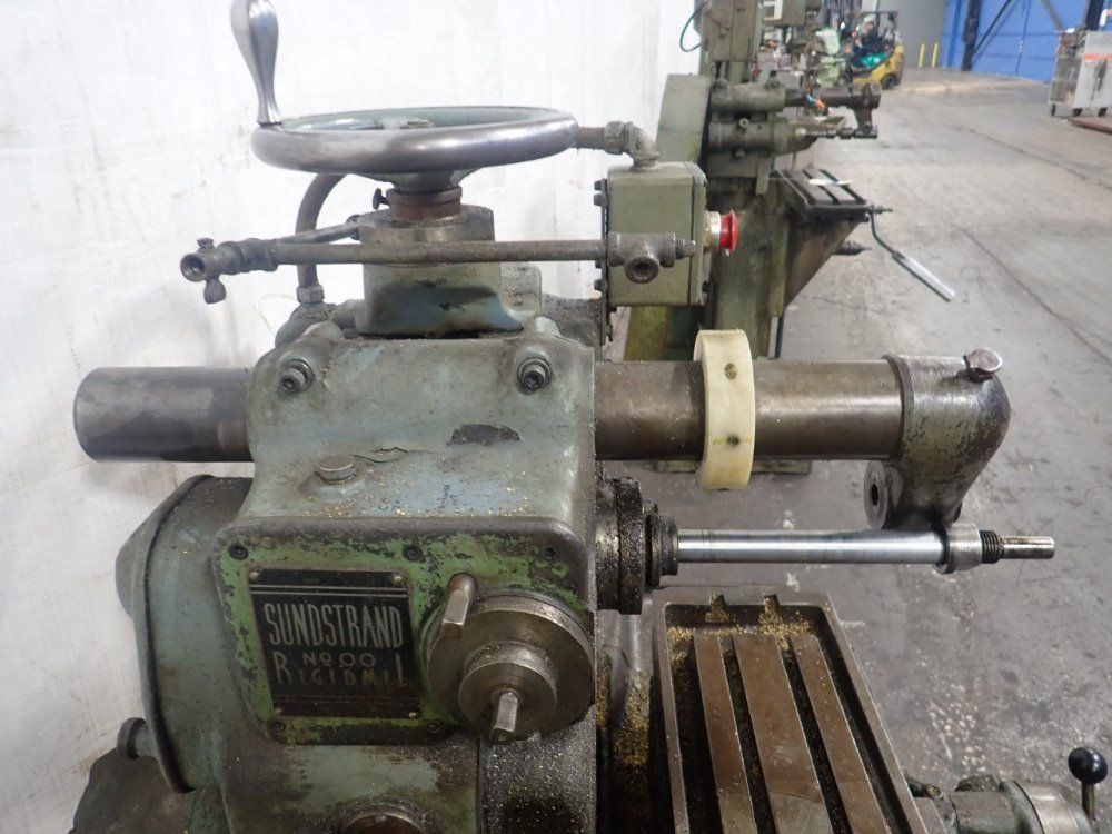 Sundstrand Horizontal Mill