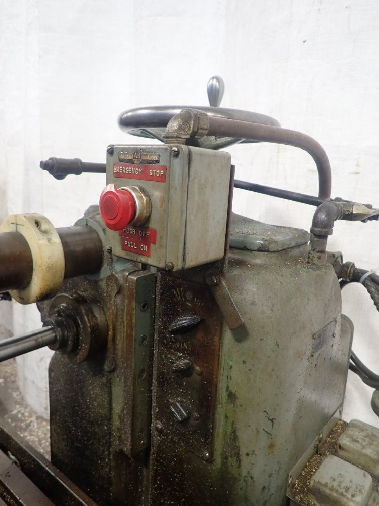 Sundstrand Horizontal Mill