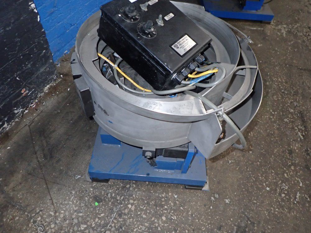Performance Vibratory Bowl With Control
