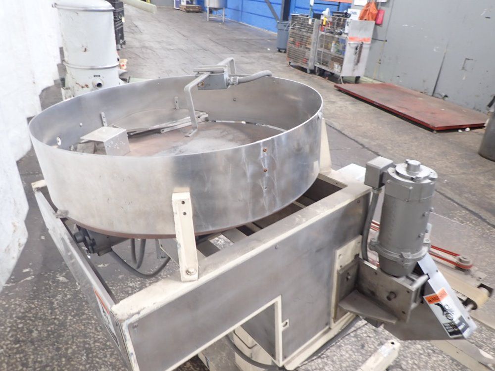 No Tolerance Feeder With Conveyor