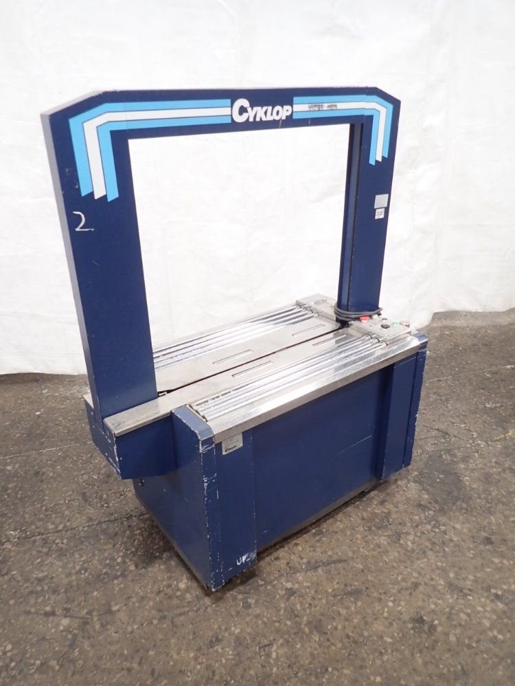 Cyklop Strapping Machine