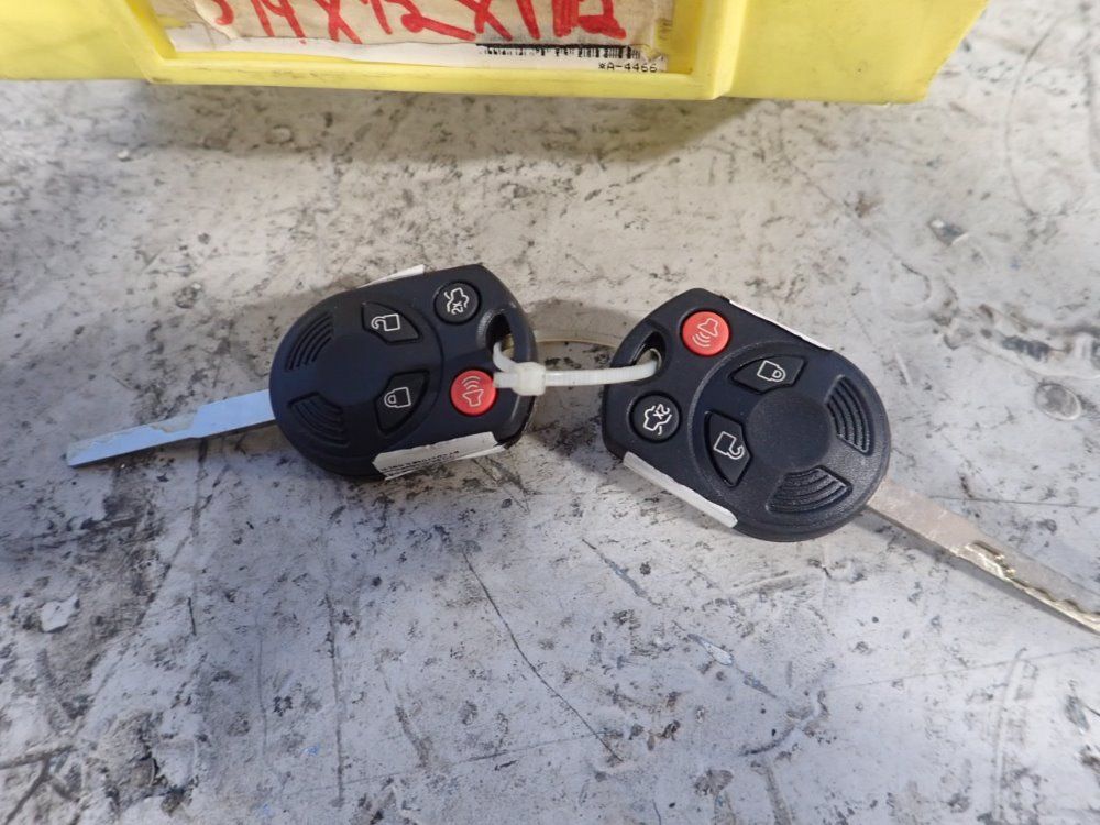Ford Key Fobs / Receptacles