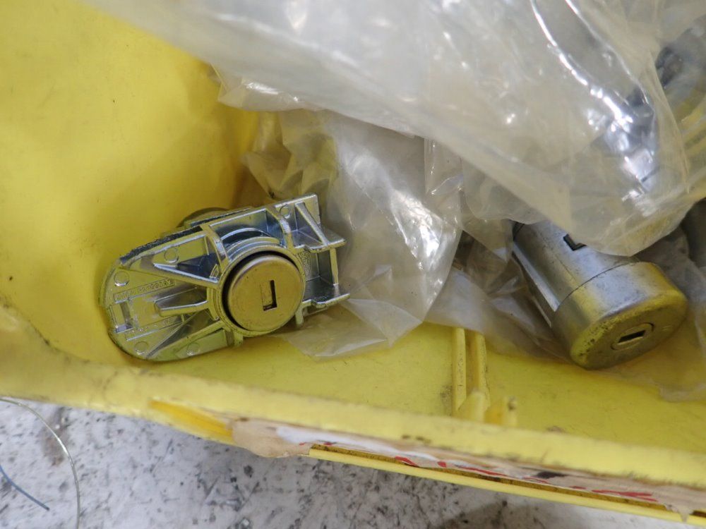 Ford Key Fobs / Receptacles