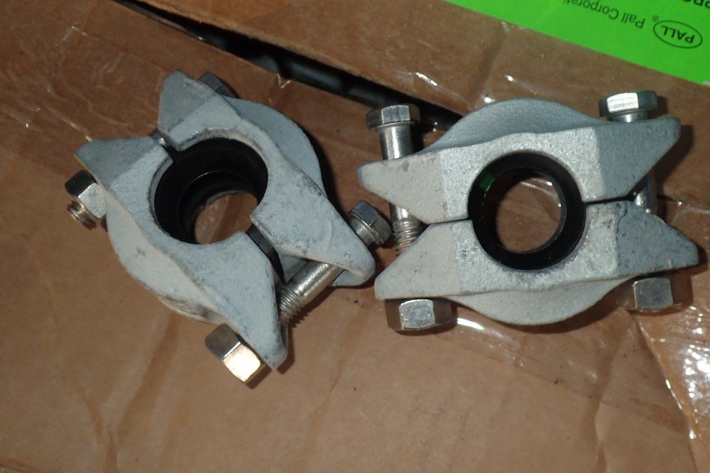 Gruvlock Locking Clamps