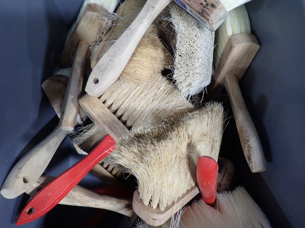 Magnolia Brush Brushes