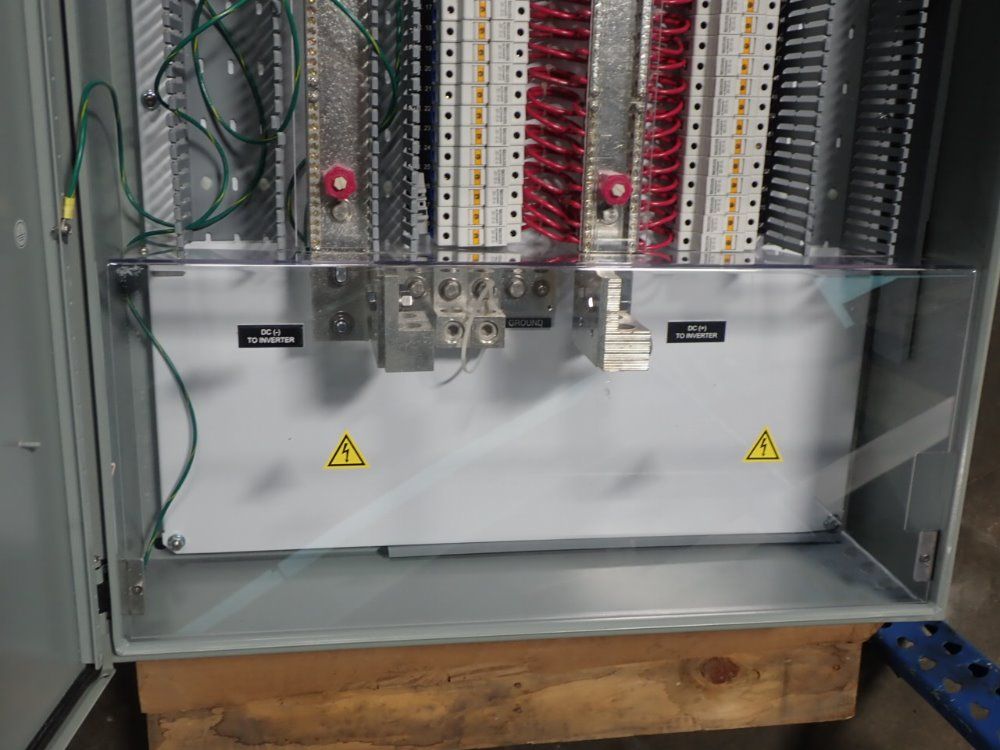 Power Light Combiner Box