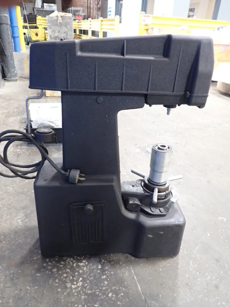Rockwell / Wilson Hardness Tester
