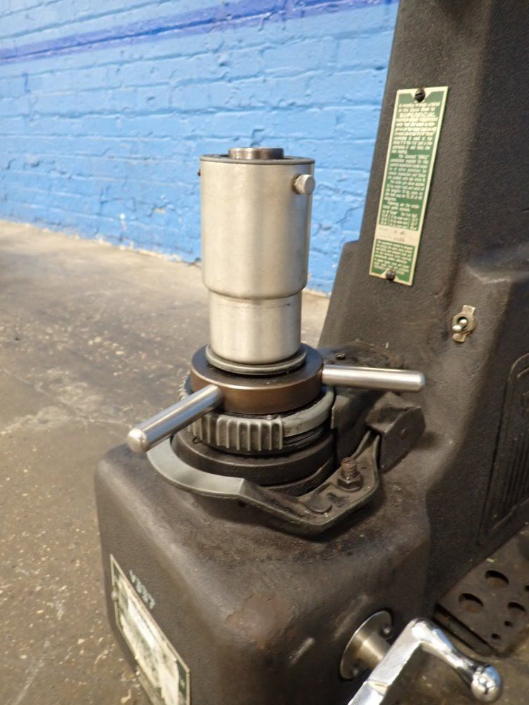 Rockwell / Wilson Hardness Tester