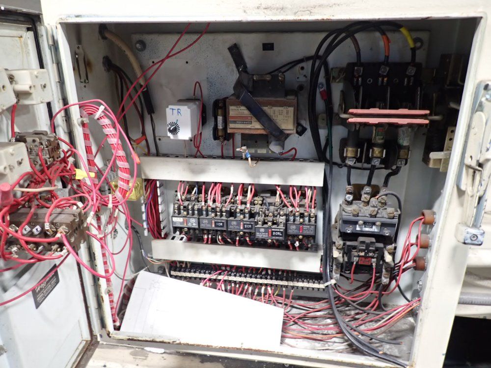 Balemaster 28" X 30" Horizontal Baler