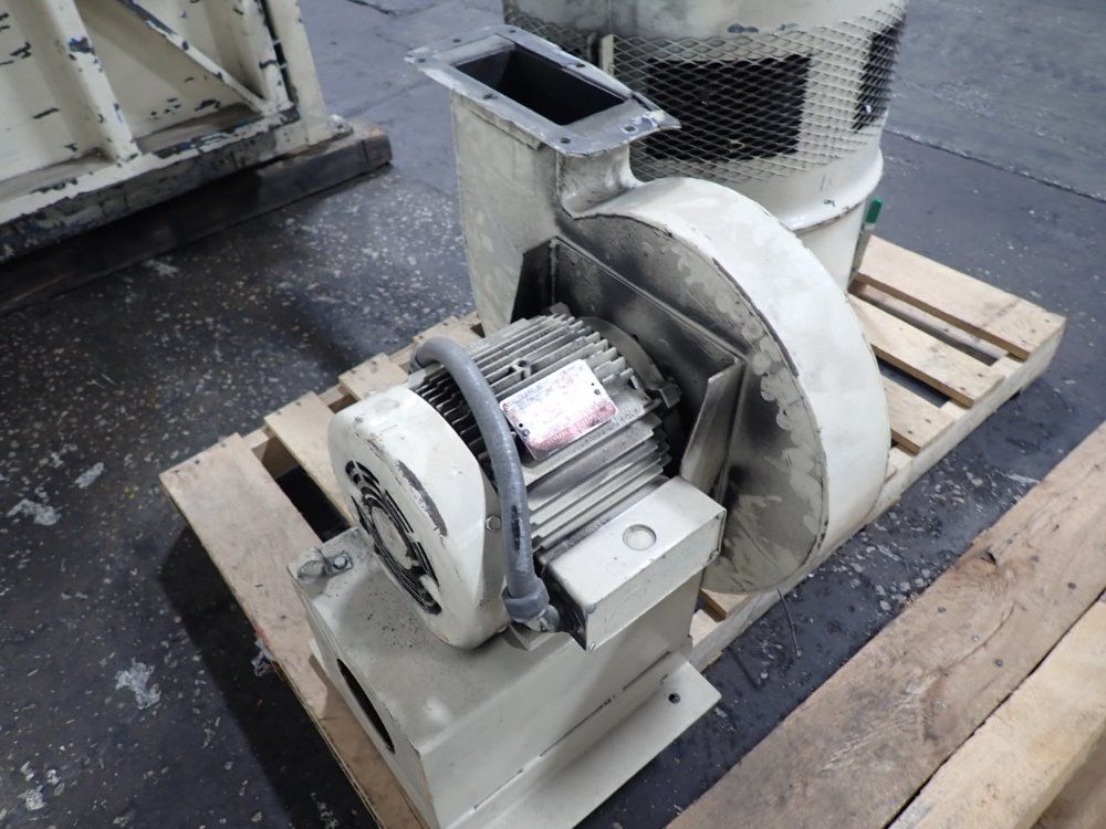 Balemaster 28" X 30" Horizontal Baler