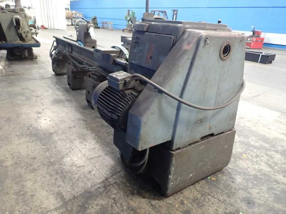 Meuser Gap-bed Lathe