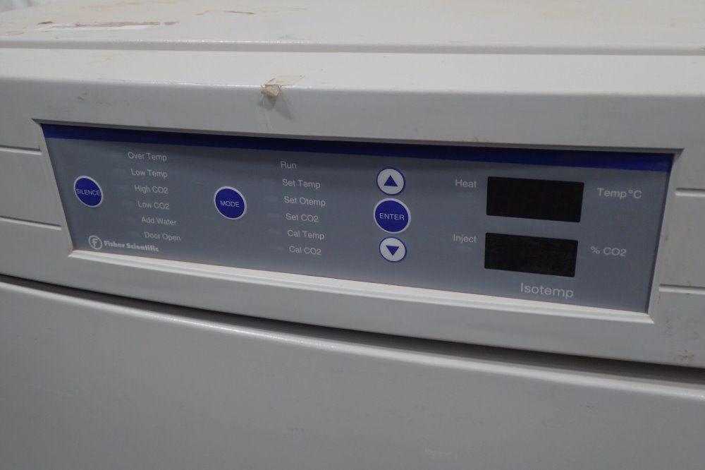 Thermo Fisher Scientific Incubator