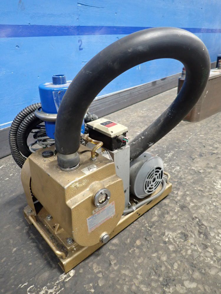 Sato Vacuum Vacuum Pump