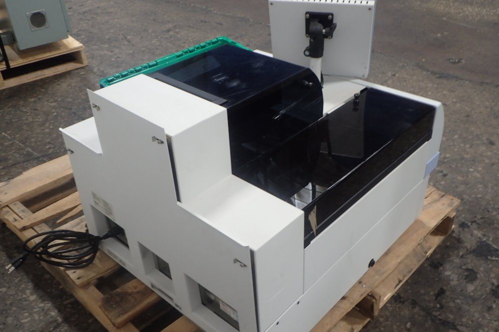 Perkin Elmer 2470-0010 Gamma Counter - 2470-0010