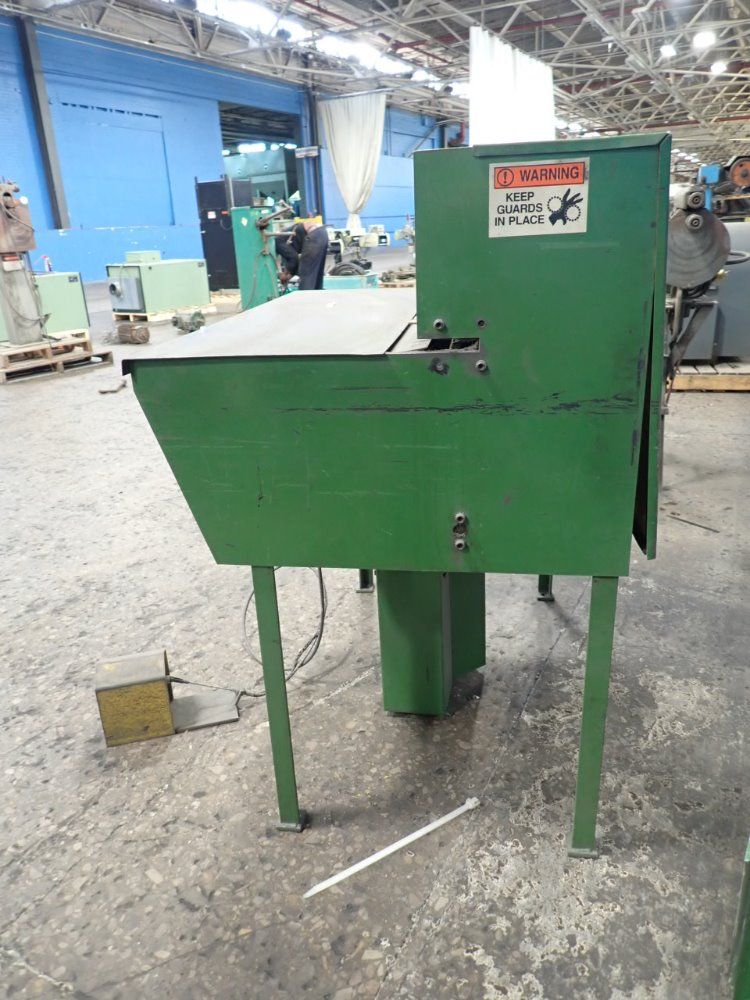 Lion Machinery Apc Cleatfolder