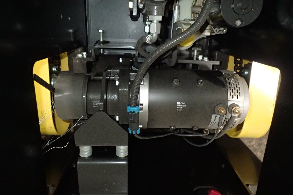 Dj Products 30,000 Pull / 6,000 Lift Cart Caddy/electric Tugger