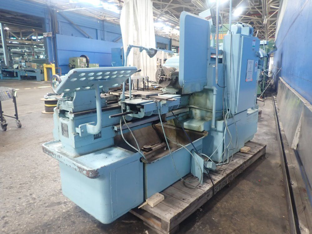 Monarch 18 1/2" X 32" 612 Lathe - 612