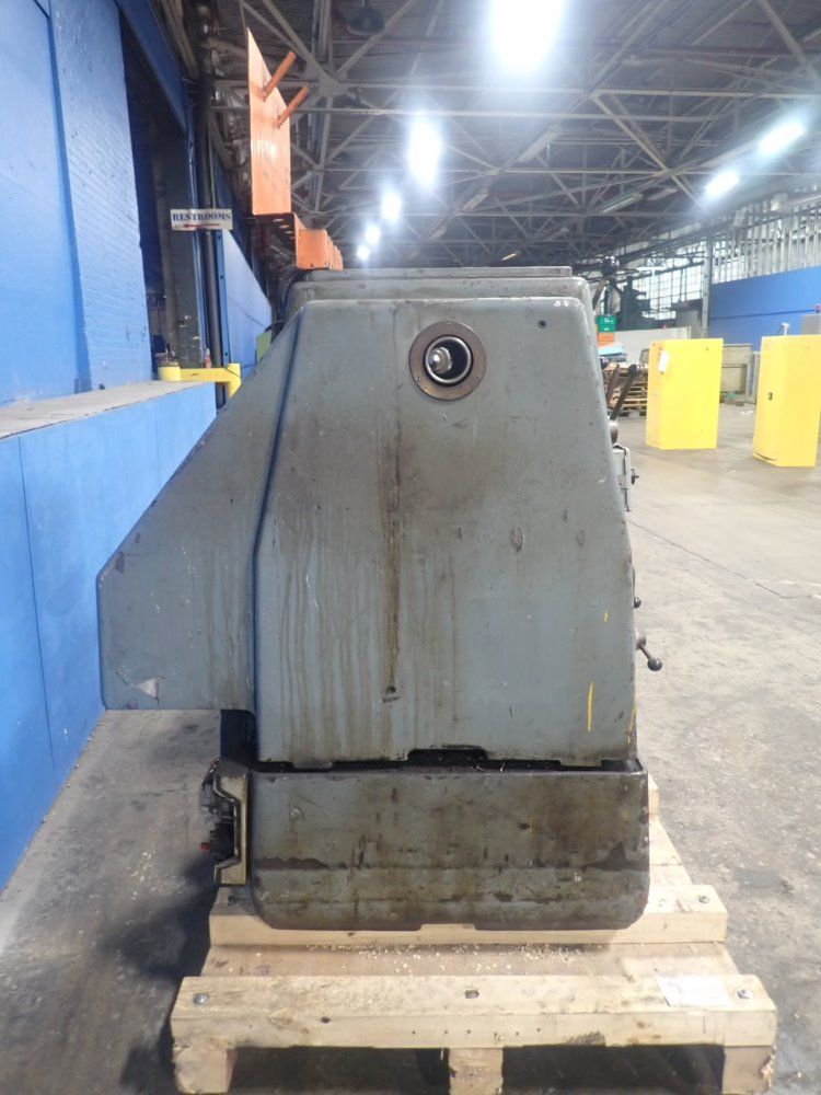 Meuser 29" / 36" X 120" Gap-bed Lathe