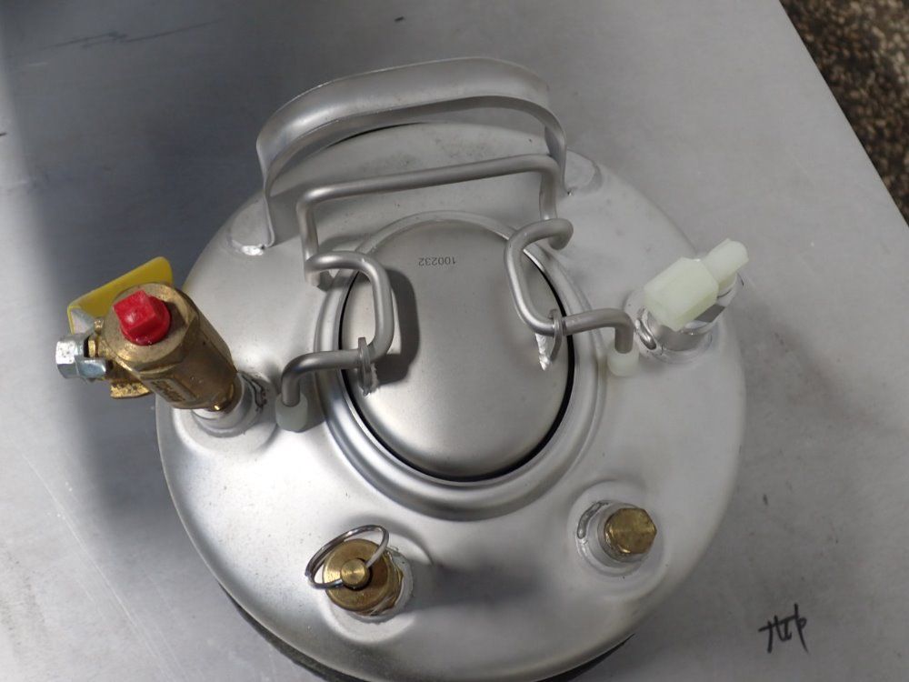 Fisnar F8100n Spray Robot/ Manipulator - F8100n