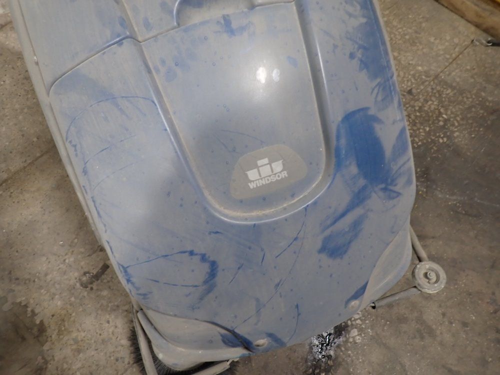 Winsor Floor Sweeper