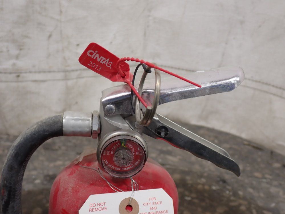 Amerex Dry-chemical Fire Exinguisher