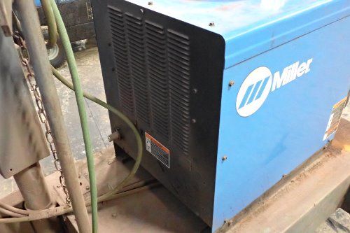 Miller 300a Cp-302 Welder - Cp-302