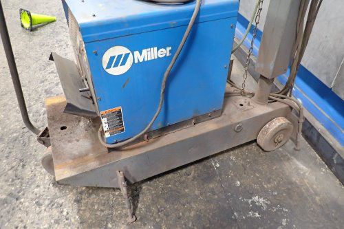 Miller 300a Cp-302 Welder - Cp-302
