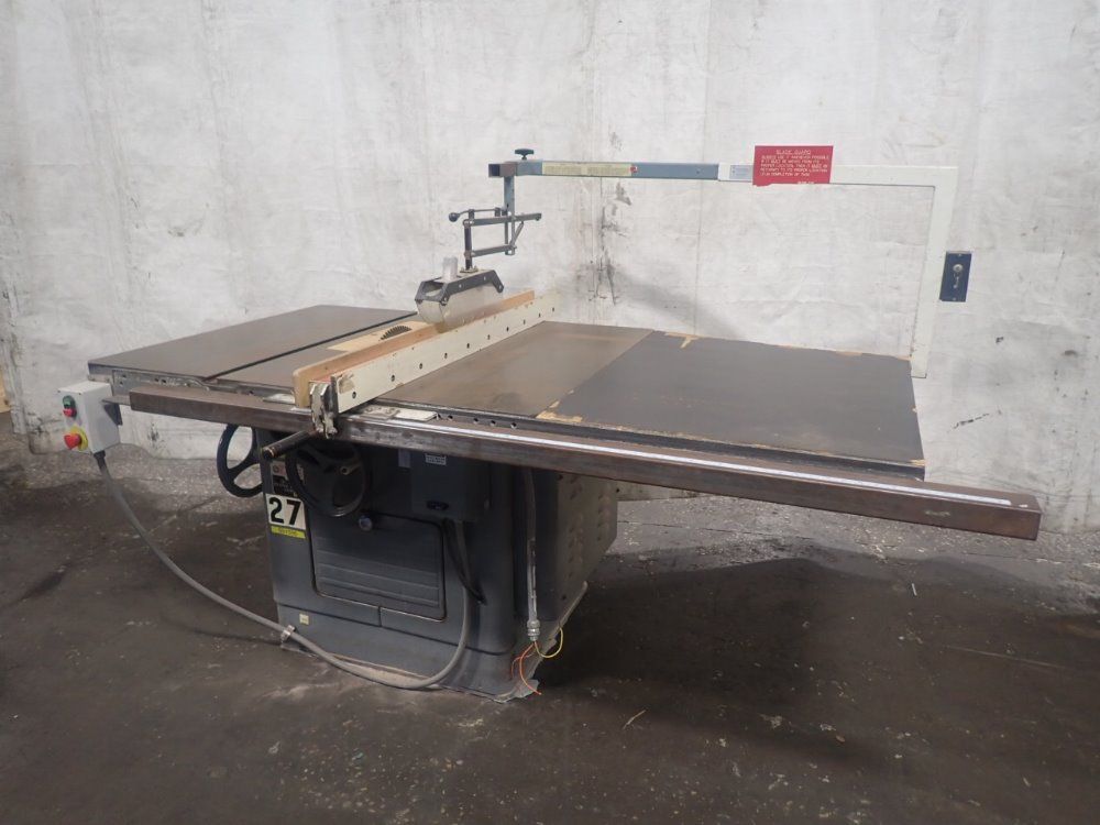 Delta/rockwell Tilting Arbor Saw