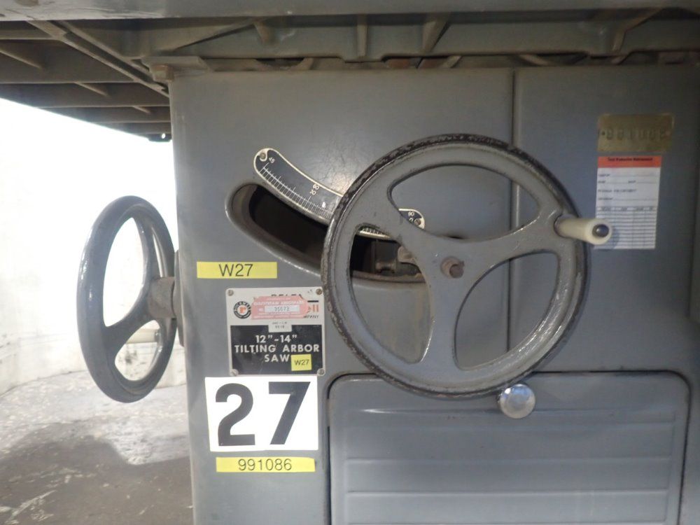 Delta/rockwell Tilting Arbor Saw