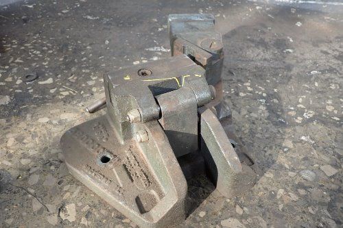 Whitney Metal Tool 4-1/2" Vise
