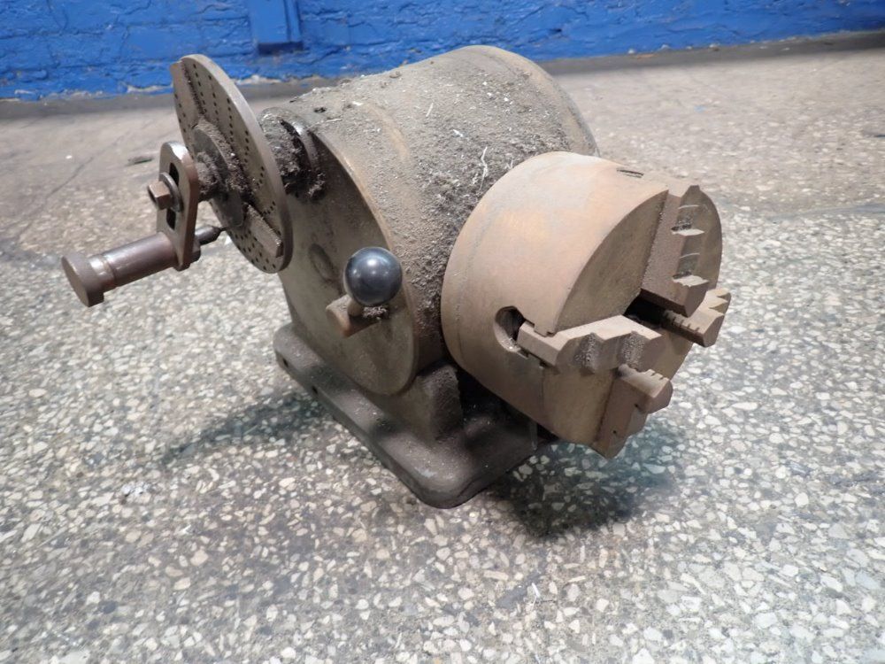 L-w Chuck Co. Dividing Head