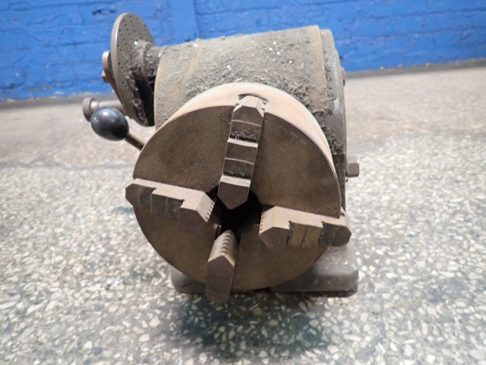 L-w Chuck Co. Dividing Head