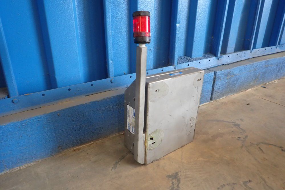 Loma Systems Metal Detector/control Box - Iq2