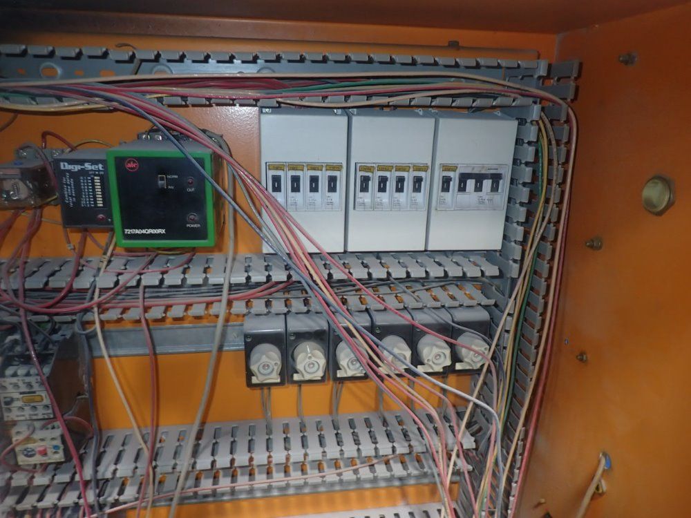 Rovema Mvp280 Vertical Form Fill Seal Machine - Mvp280