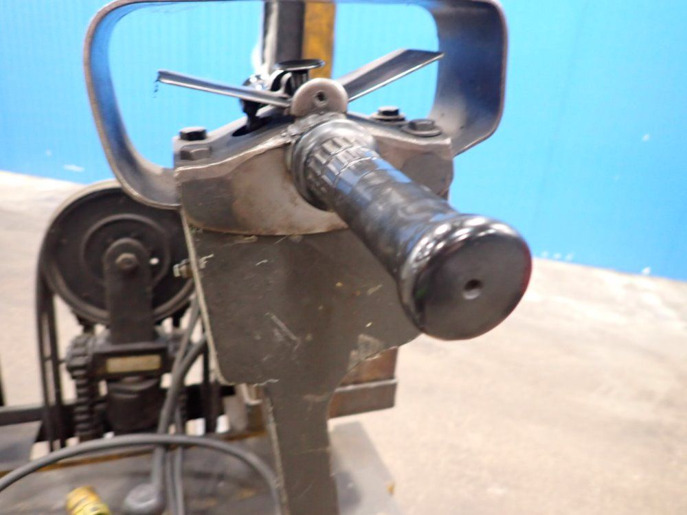 Big Joe 3000 Lbs Electric Lift - Ddh-30-106