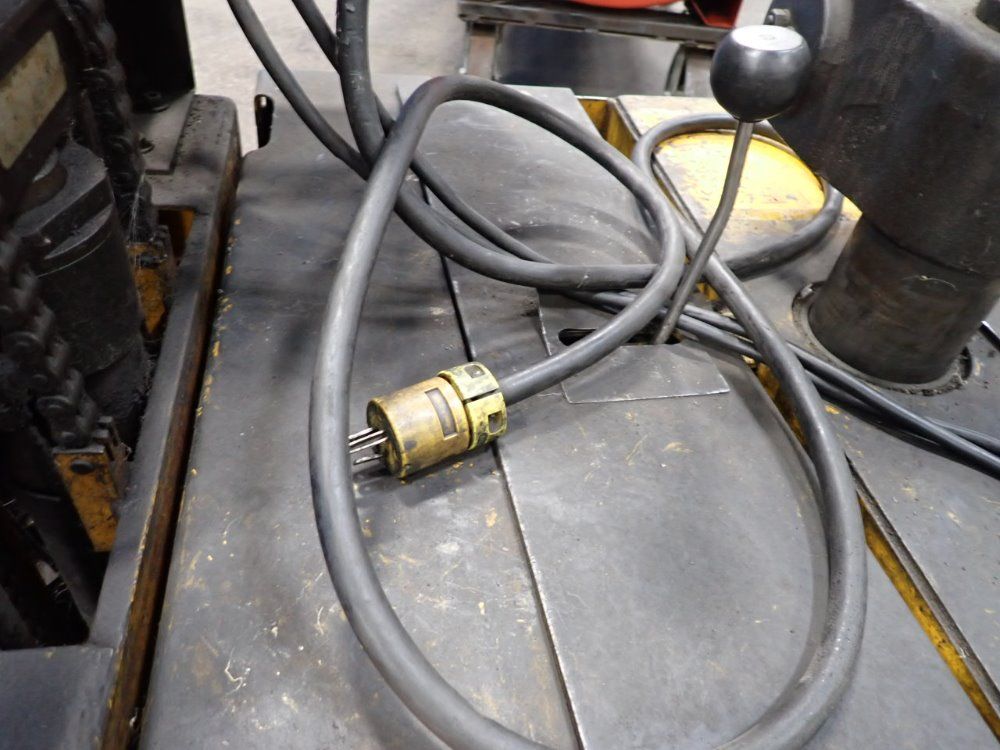 Big Joe 3000 Lbs Electric Lift - Ddh-30-106