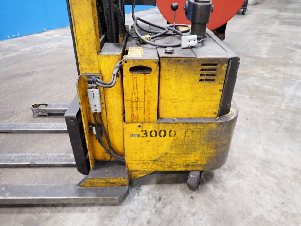 Big Joe 3000 Lbs Electric Lift - Ddh-30-106