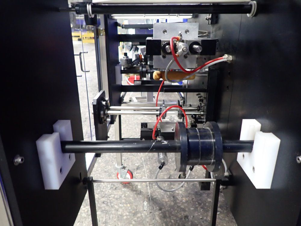 Phoenix Engineering Go Packer 1000 Vertical Form Filling Machine Packer - Go Packer 1000