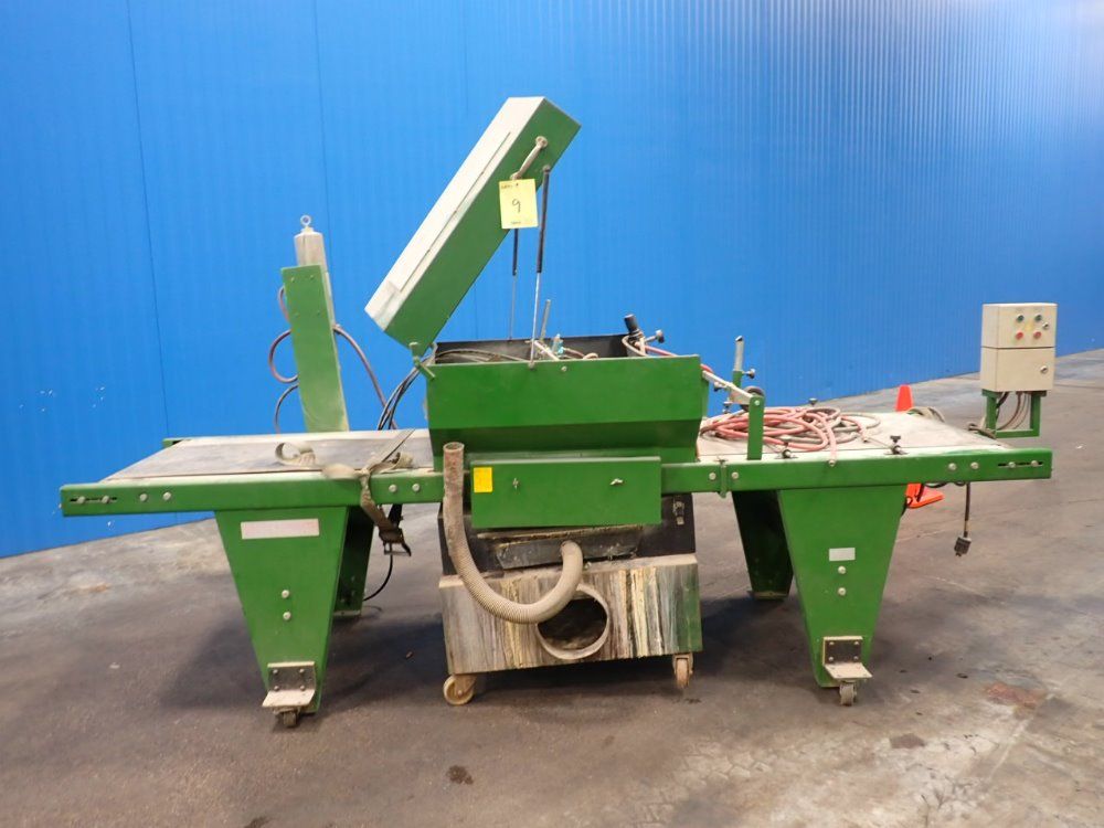 Leif & Lorentz 32" W X 5" H Spray Machine - B3