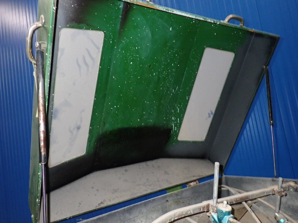 Leif & Lorentz 32" W X 5" H Spray Machine - B3