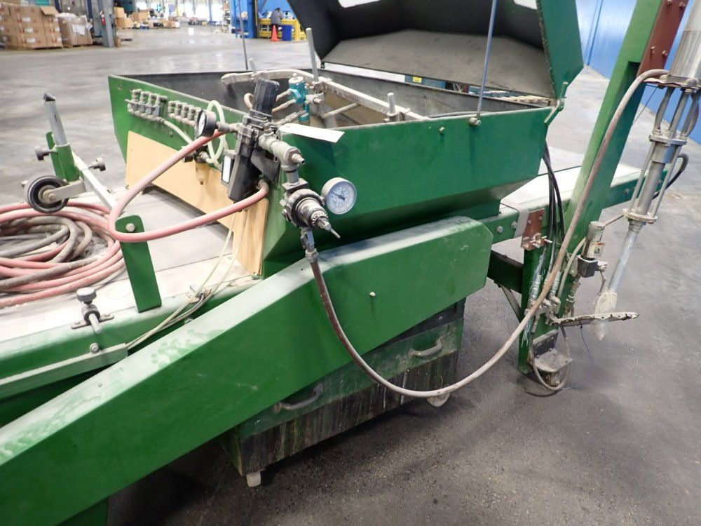 Leif & Lorentz 32" W X 5" H Spray Machine - B3