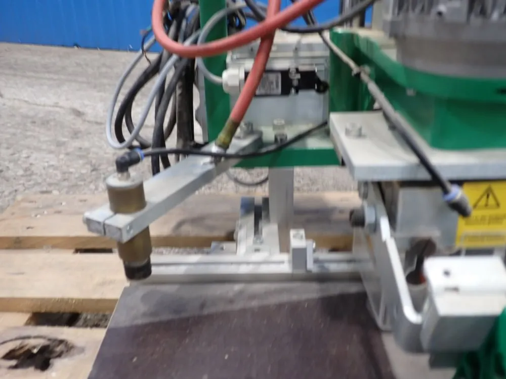 Pfluka Hinge Bore & Inserting Machine - Grass Pro 1