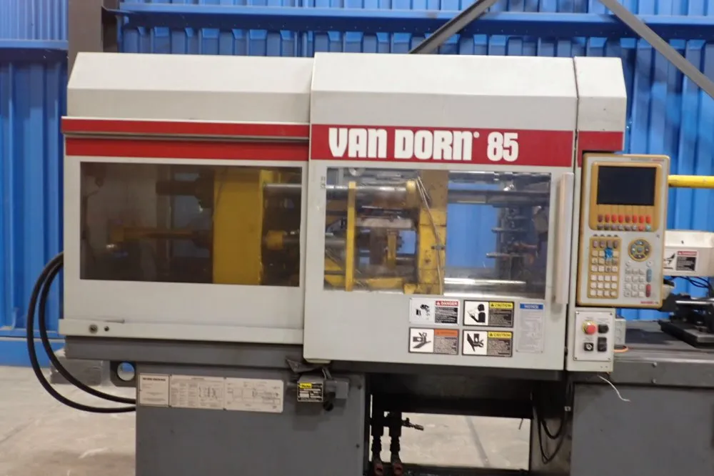 Van Dorn Demag 15hp/11kw Injection Molding Machine - 85ht