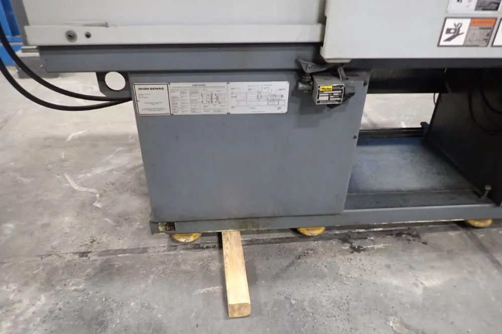 Van Dorn Demag 15hp/11kw Injection Molding Machine - 85ht