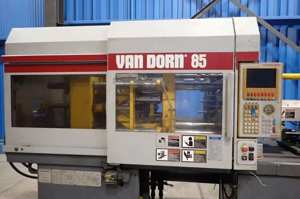 Van Dorn Demag 15hp/11kw Injection Molding Machine - 85ht